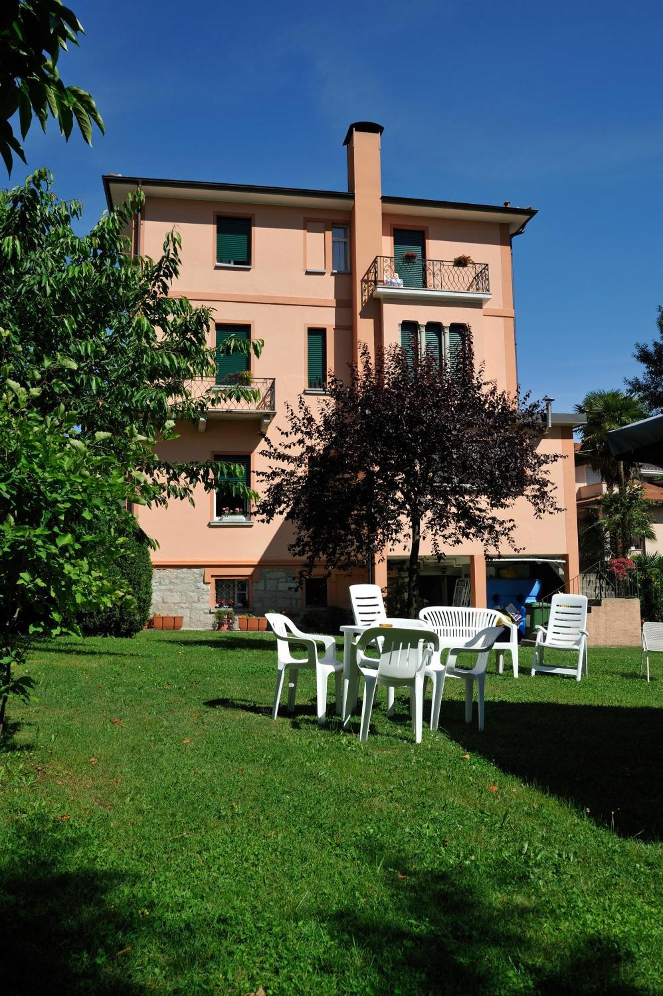 Hotel Villa Mon Toc Stresa Exterior photo